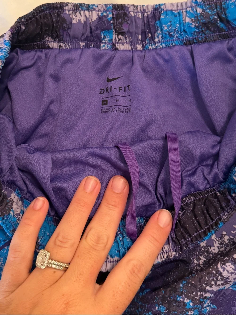 Women’s Nike Shorts and Sweatshirt Bundle Size Medium